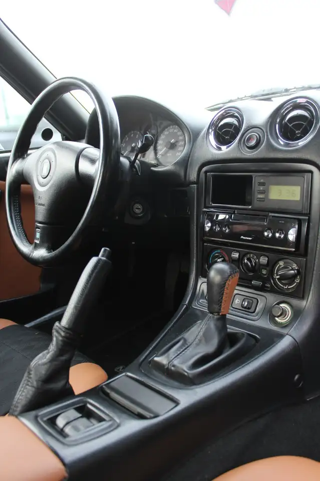 Mazda MX-5 1.6 cat., foto 4