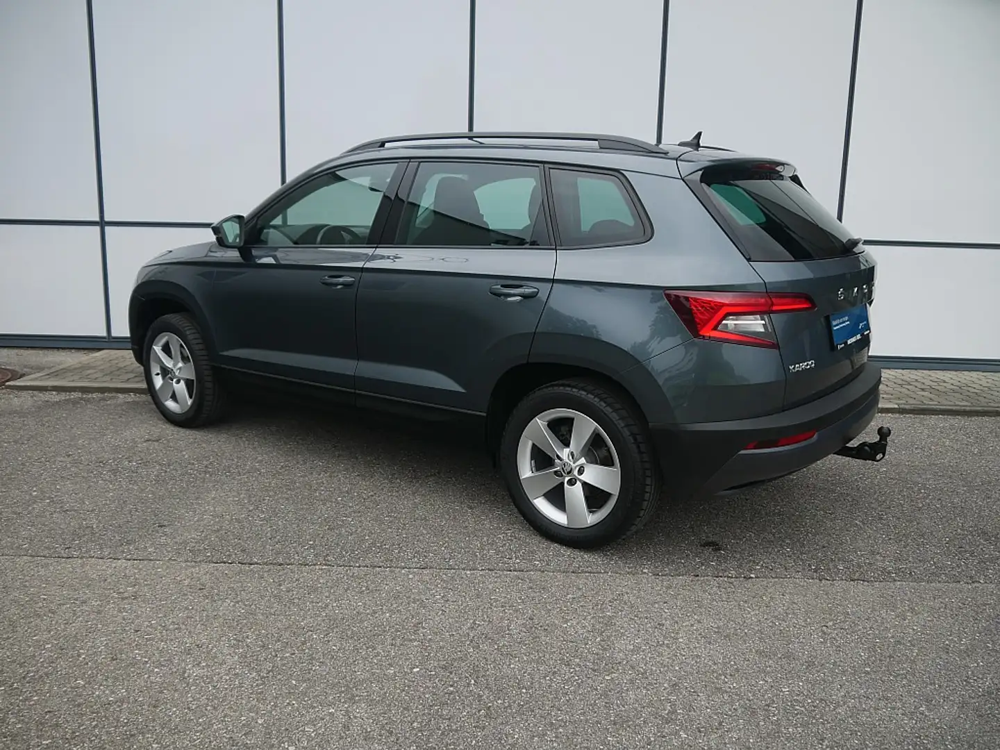 Skoda Karoq 1,0 TSI Ambition, AHK., NAVI, Tempomat Gris - 2