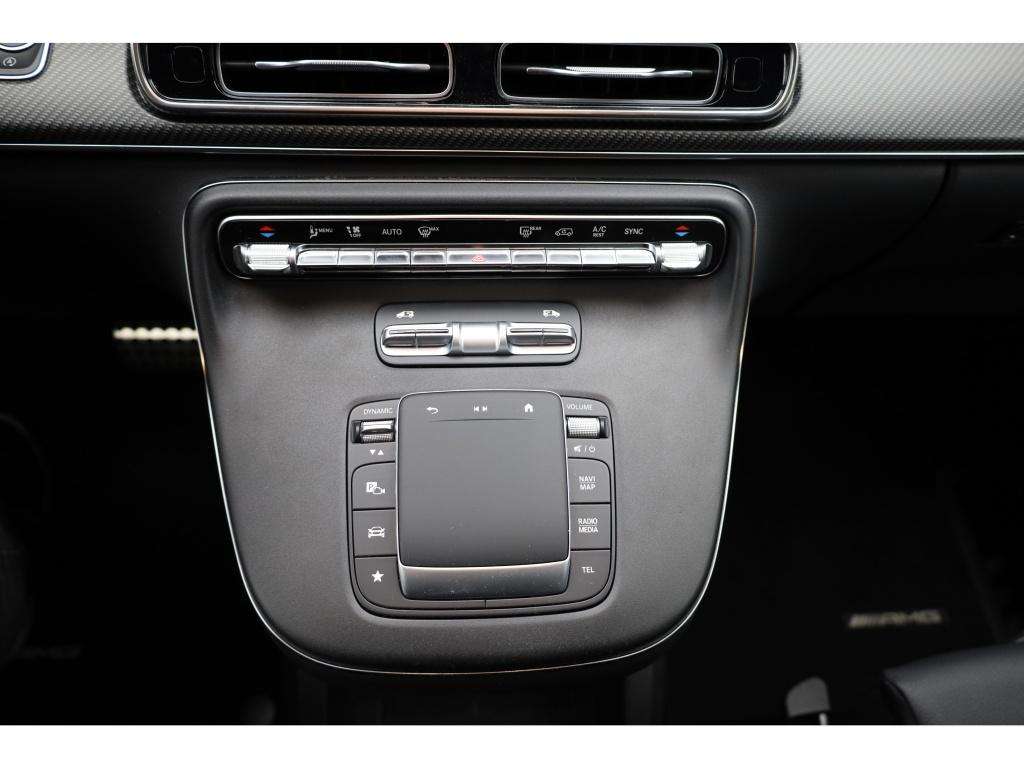 Mercedes-Benz V 220