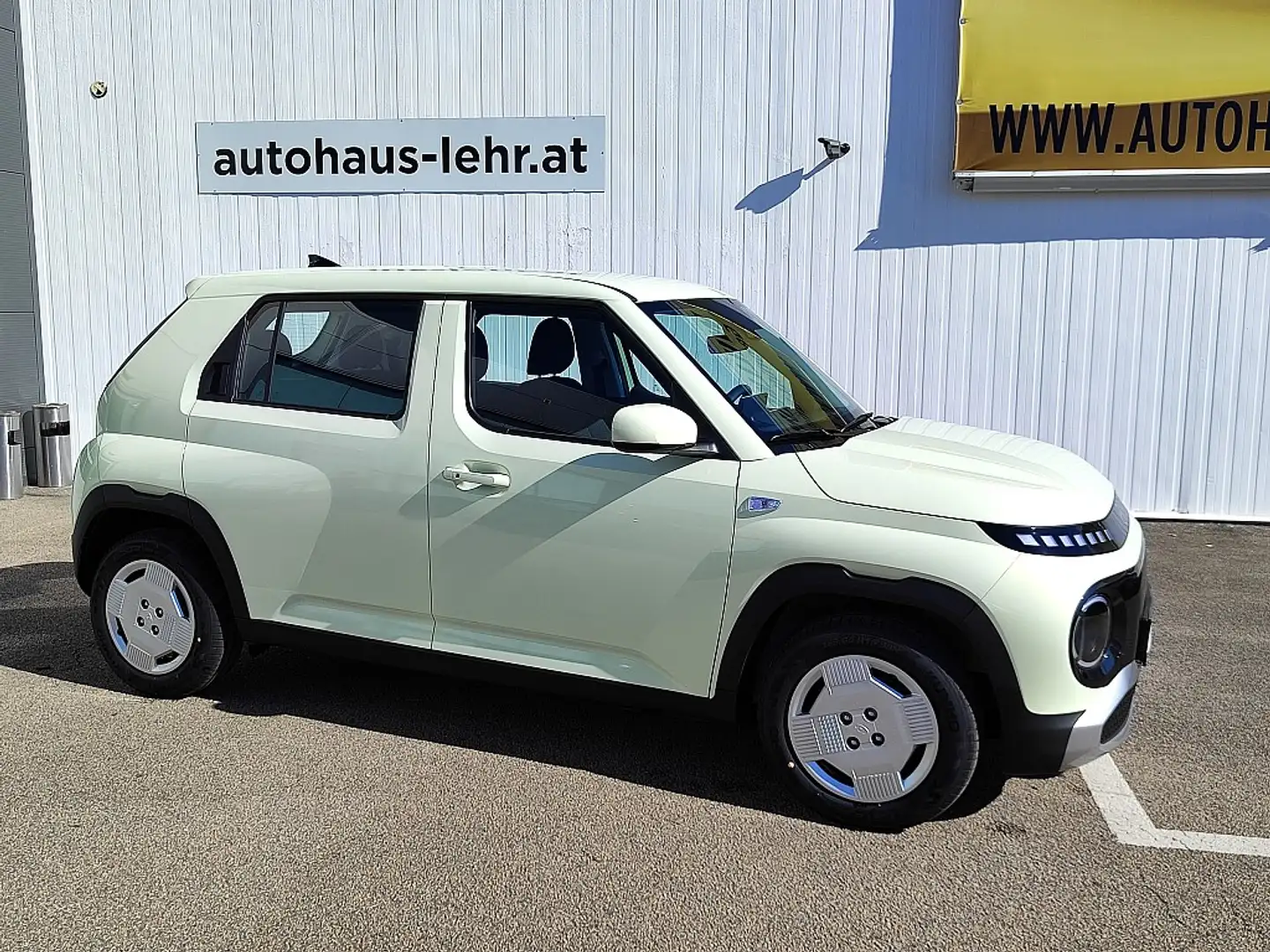 Hyundai Inster 49kWh Smart Line Gelb - 2