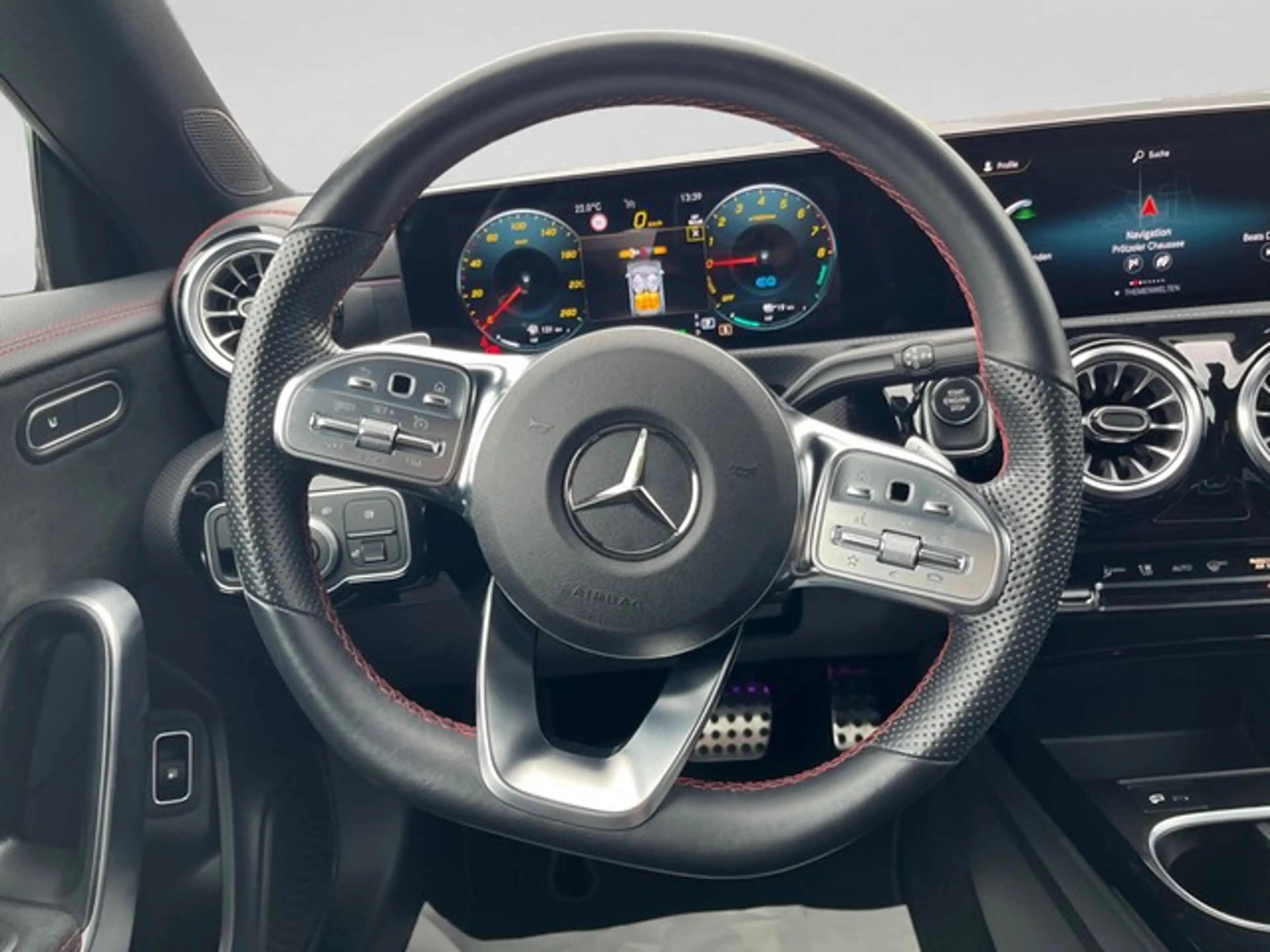 Mercedes-Benz CL A Shooting Brake 250e DSG+Kamera+Parkpaket+Sitz... — photo 13
