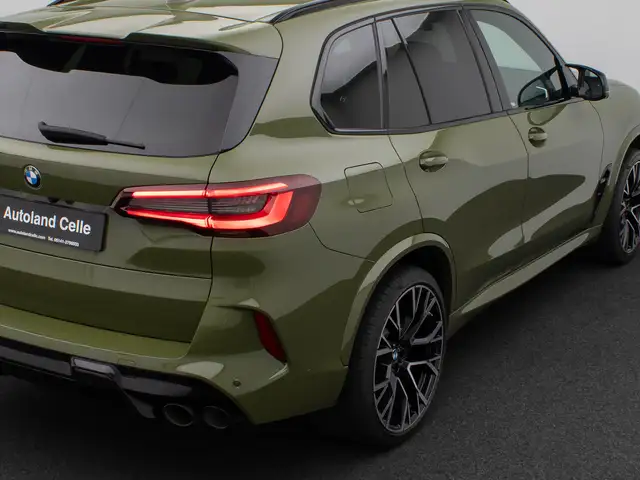 BMW X5 M view 15