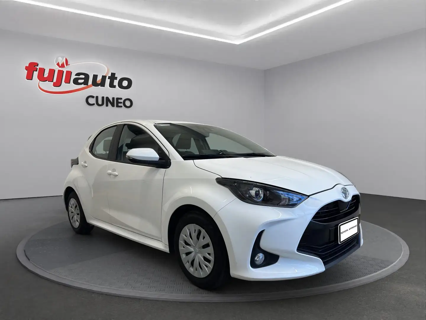 Toyota Yaris Yaris 1.0 Active Bianco - 2