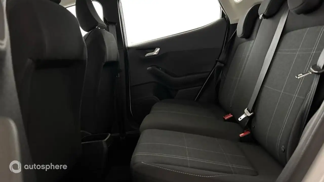 Ford Fiesta 5 portes — photo 13