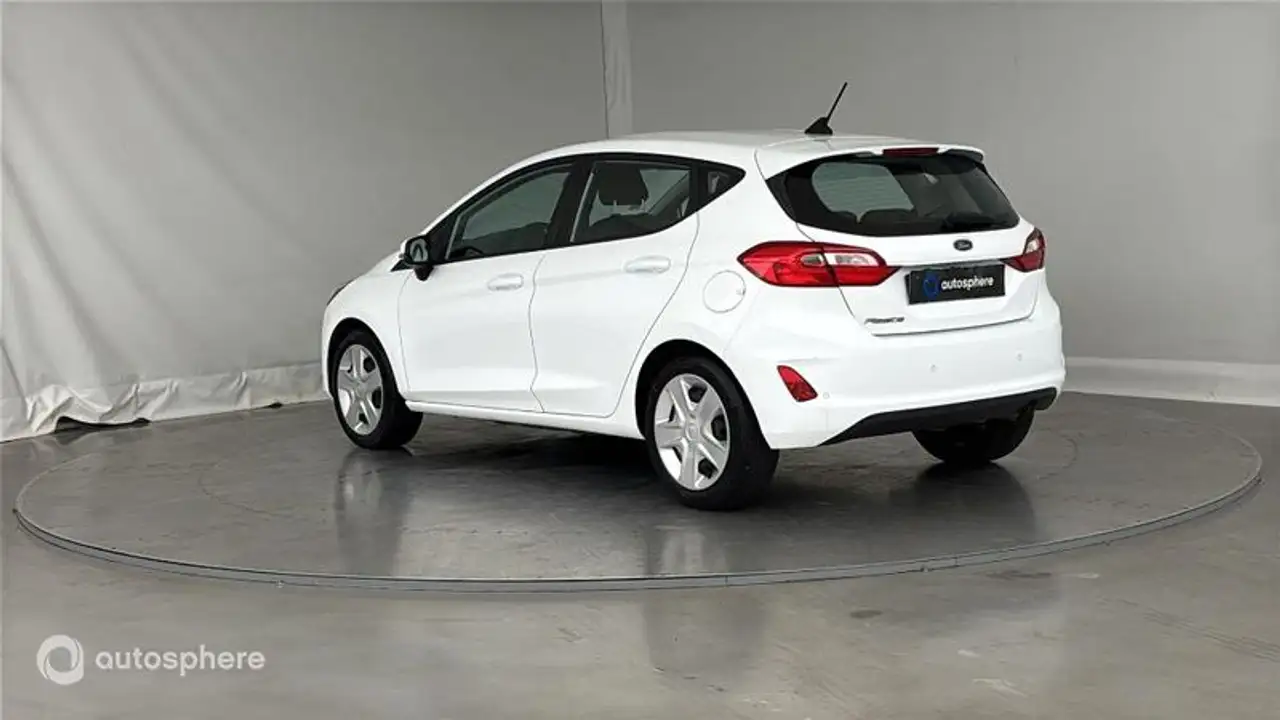 Ford Fiesta 5 portes — photo 8