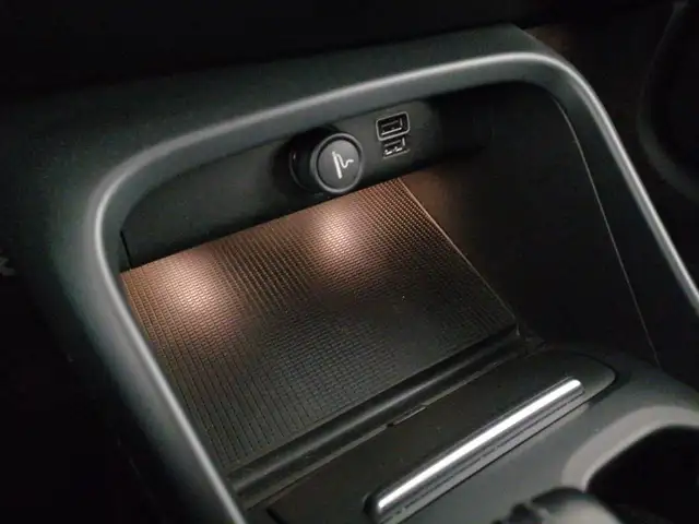 Volvo XC40 view 21