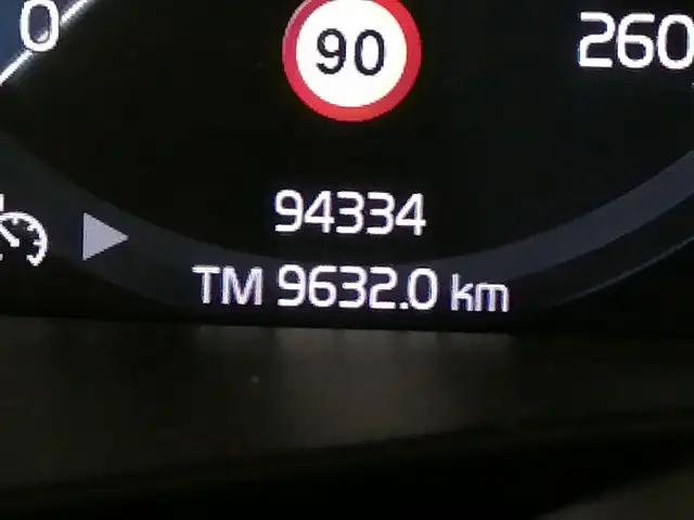 Volvo XC40 view 29