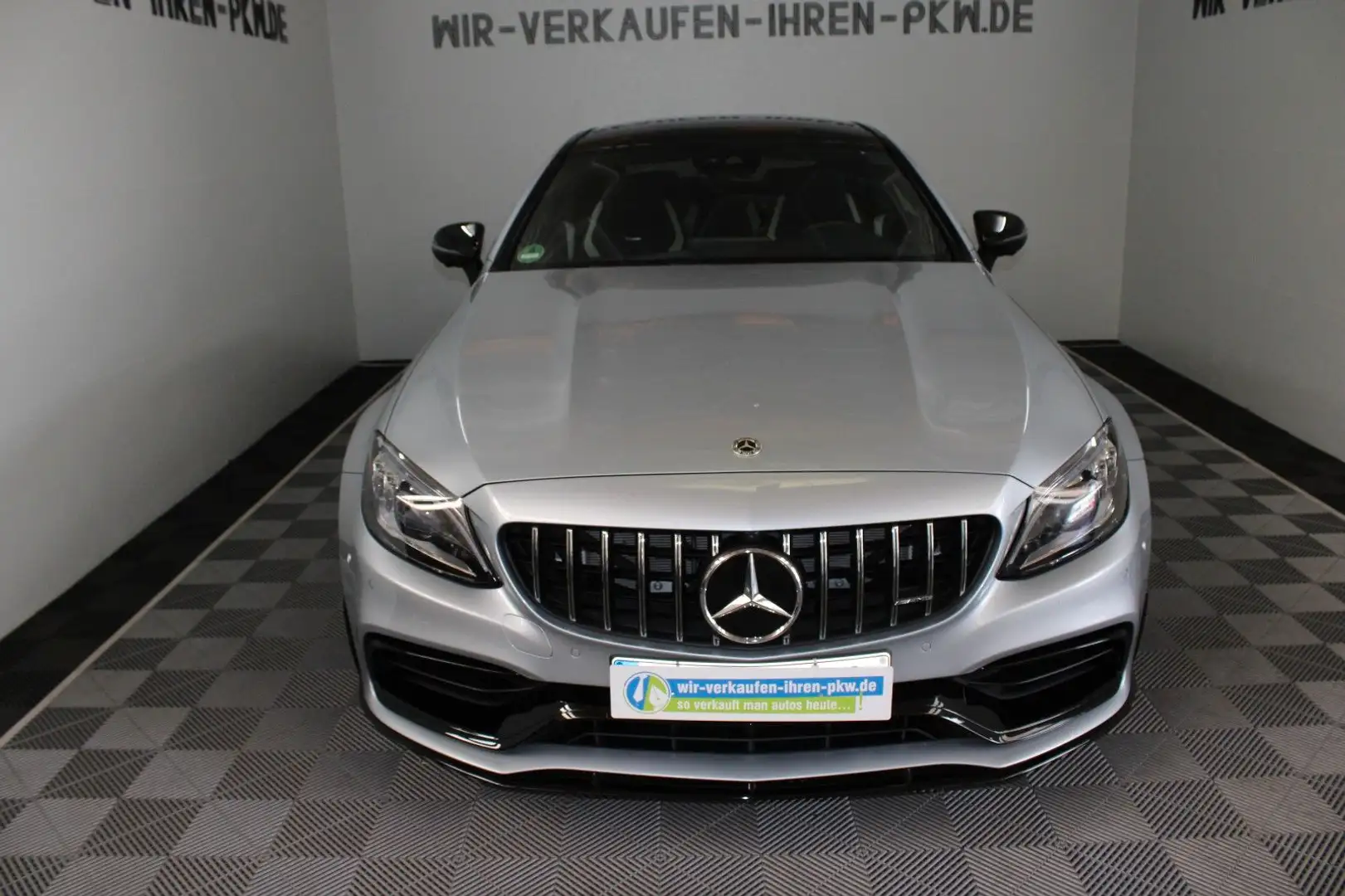 Mercedes-Benz C 63 AMG C 63 S AMG Coupe´ 1.Hand Garantie 2027-11 Silver - 2