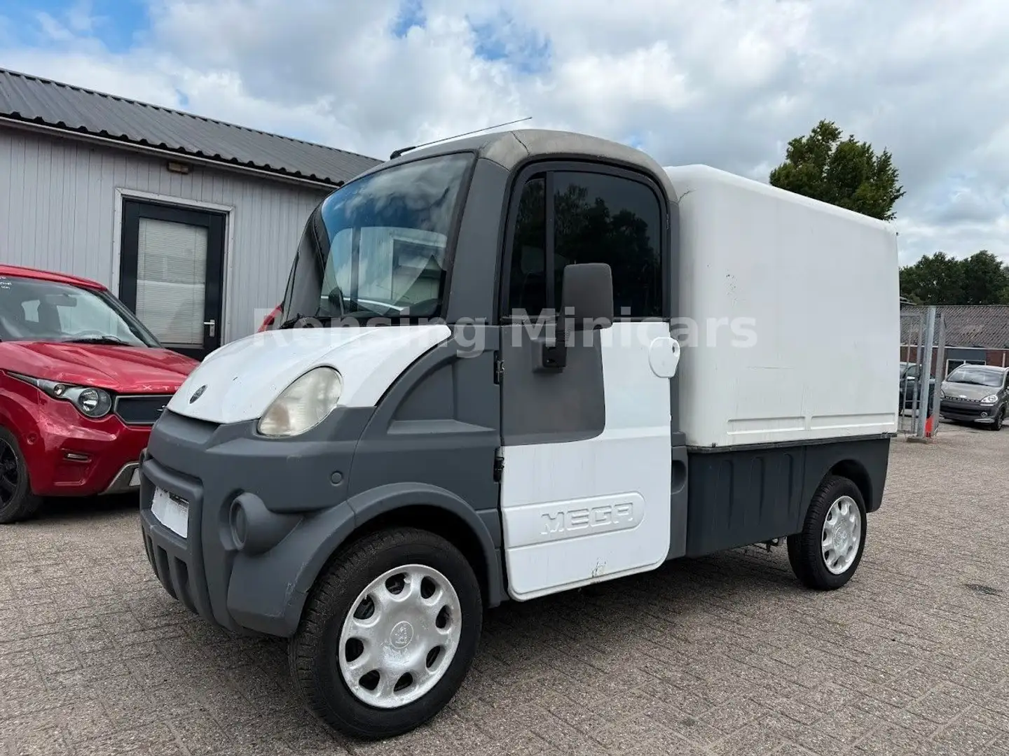 Aixam Sonstige Mega Kastenwagen XXL Mopedauto Microcar 45 KM Weiß - 1