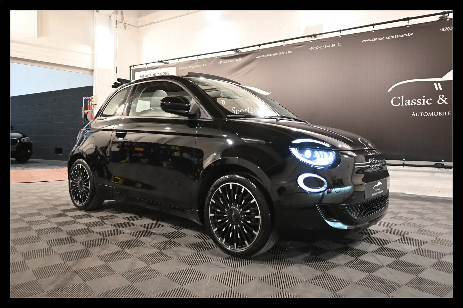 Fiat 500e e-500 CABRIOLET / CAMERA / CARPLAY / FULL Чорний - 1