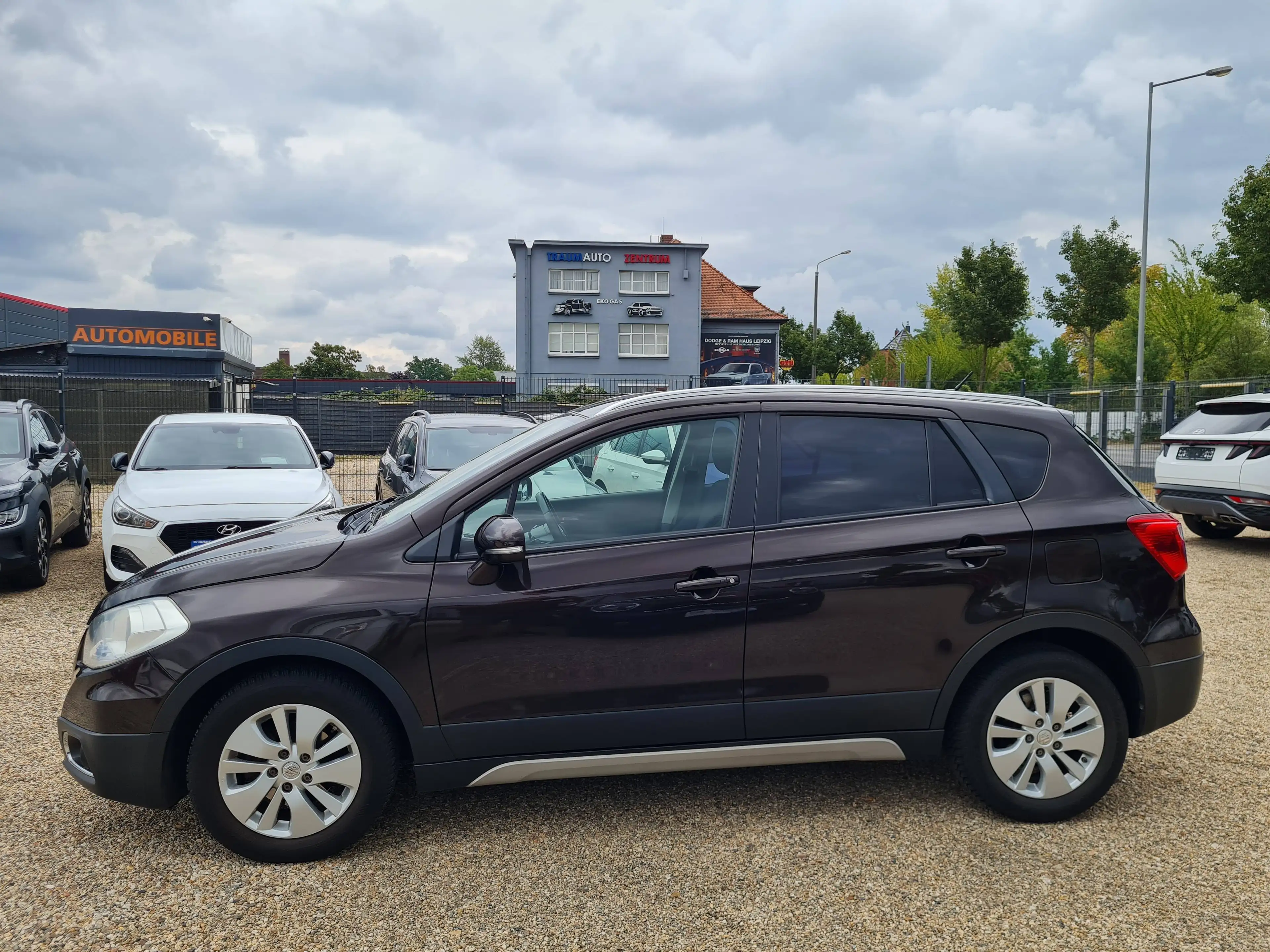 Suzuki SX4 S-Cross Club/1Hand/70Tklm/Automatik/TÜV+Inspektion-Neu — photo 2