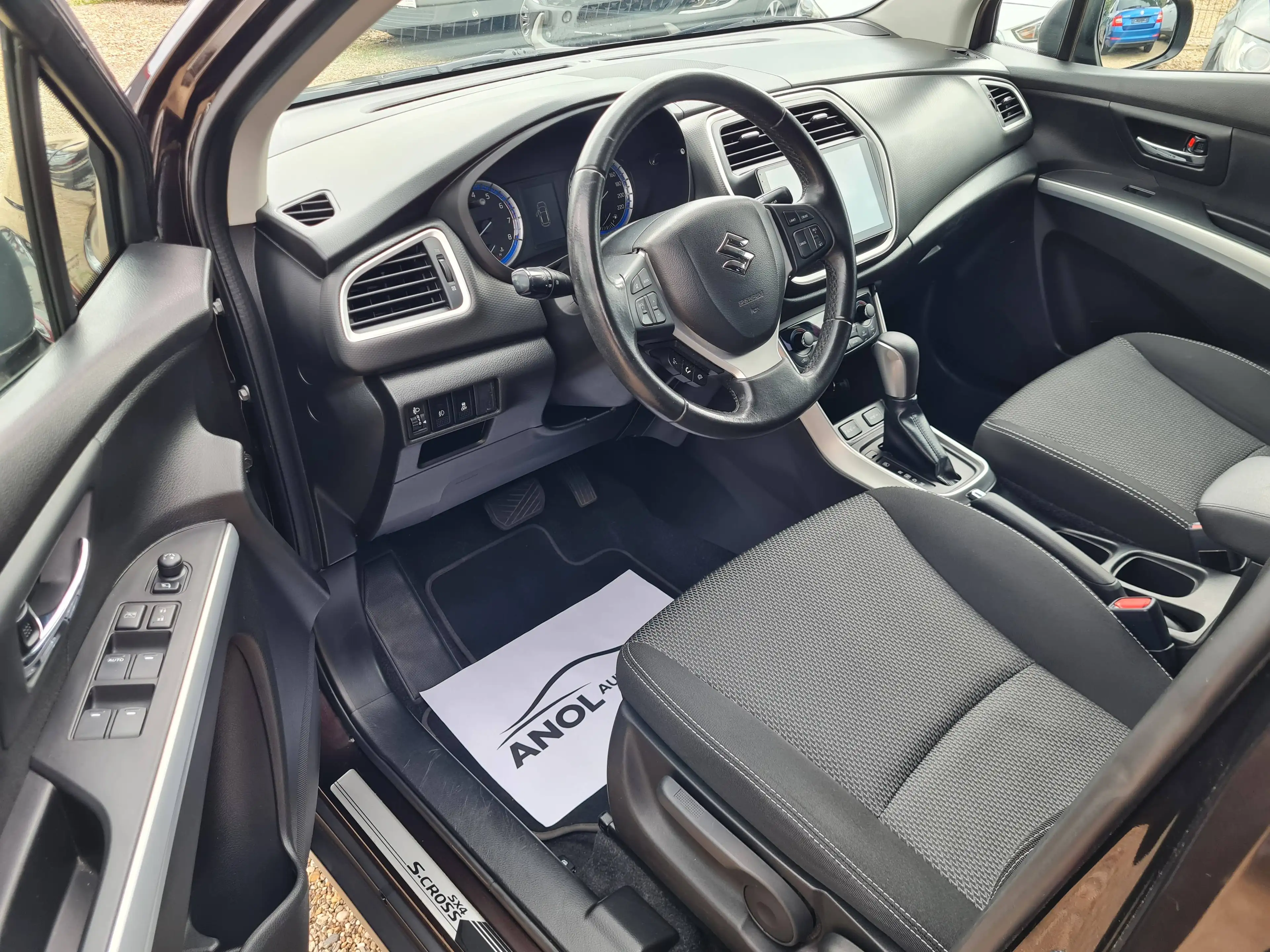 Suzuki SX4 S-Cross Club/1Hand/70Tklm/Automatik/TÜV+Inspektion-Neu — photo 15
