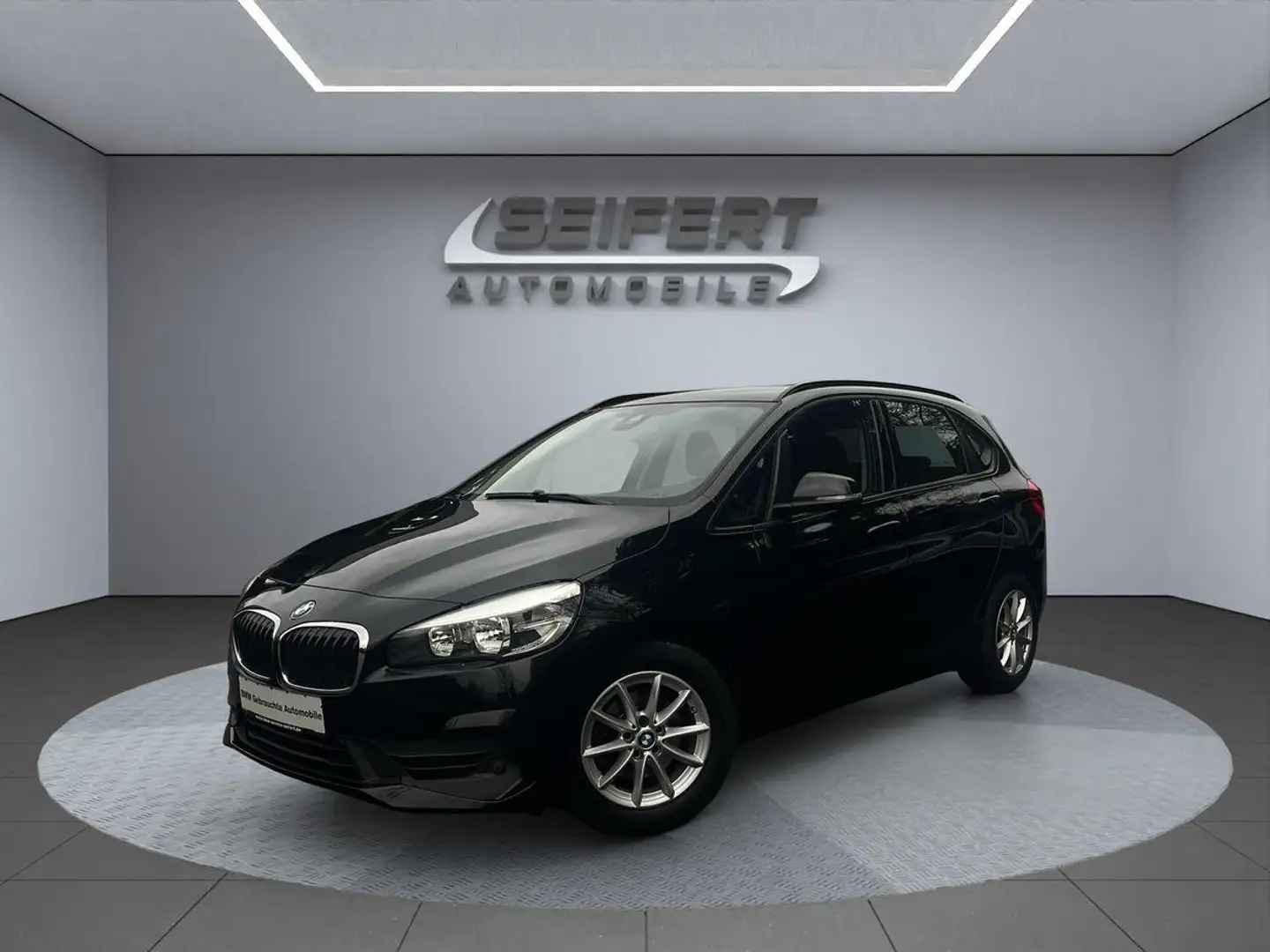 BMW 216 216d Active Tourer / NAVI / Driv.+Park.Ass. / Noir - 1