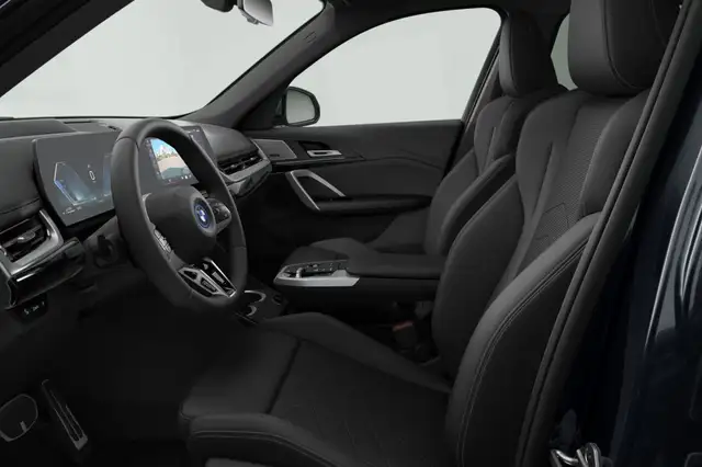 BMW X1 view 4