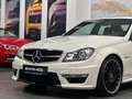 Mercedes-Benz C 63 AMG Harman Kardon 19" Performance Wit - thumbnail 9