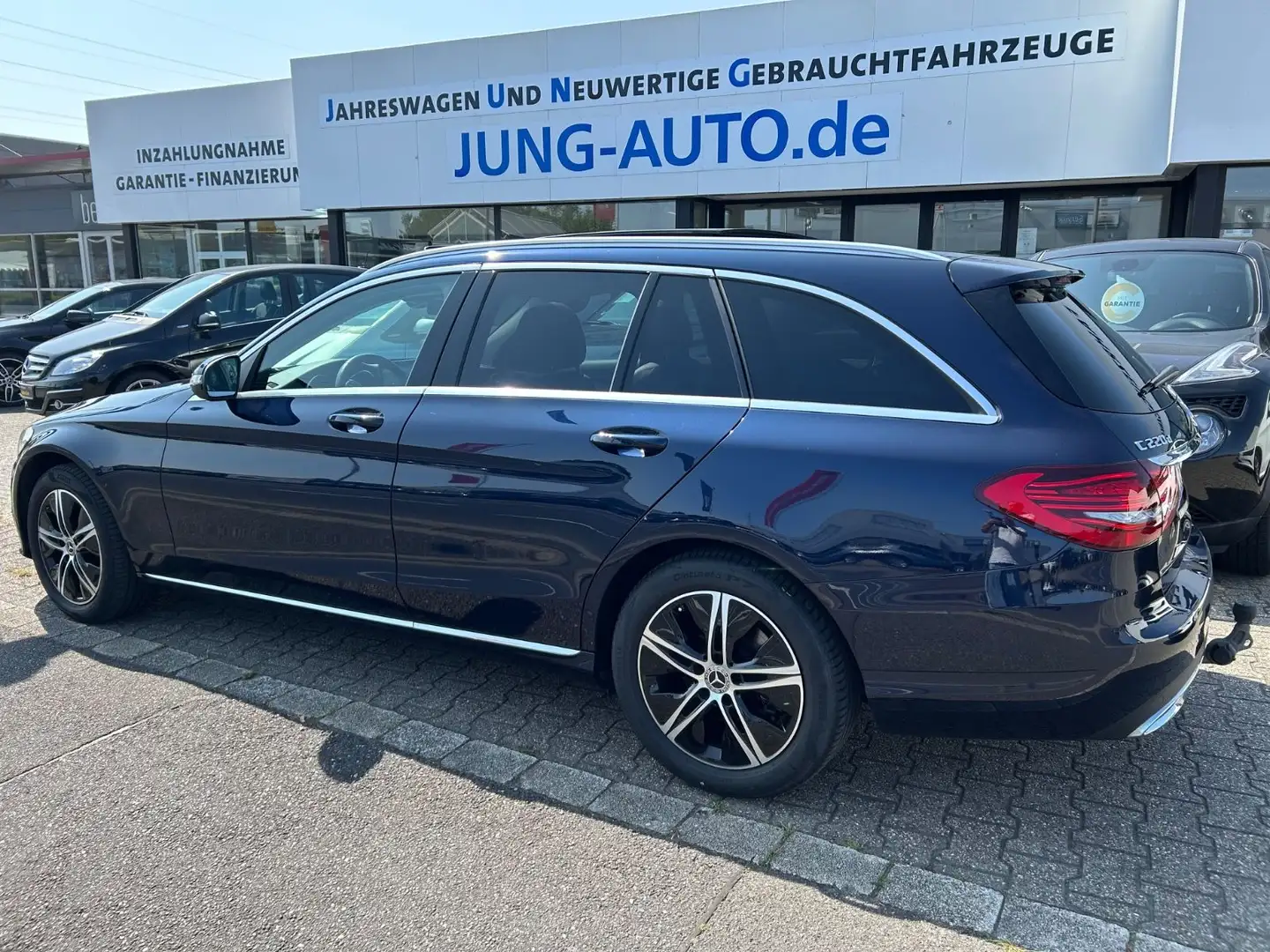 Mercedes-Benz C 220 T d 4Matic AHK DISTR. HUD SCHIEBED. LED Blau - 1