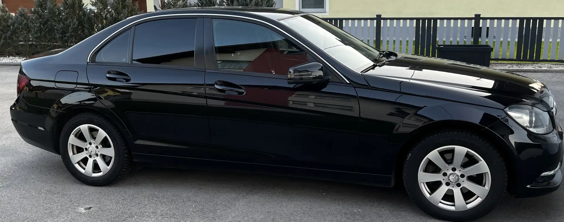 Mercedes-Benz C 200 W204 MOPF Schwarz - 1