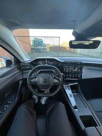 SW Plug-In Hybrid 225