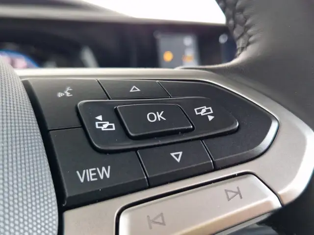 Volkswagen T7 Multivan VW T7 Multivan Edition ÜH eHybrid 180 kW 4M Ansicht 17