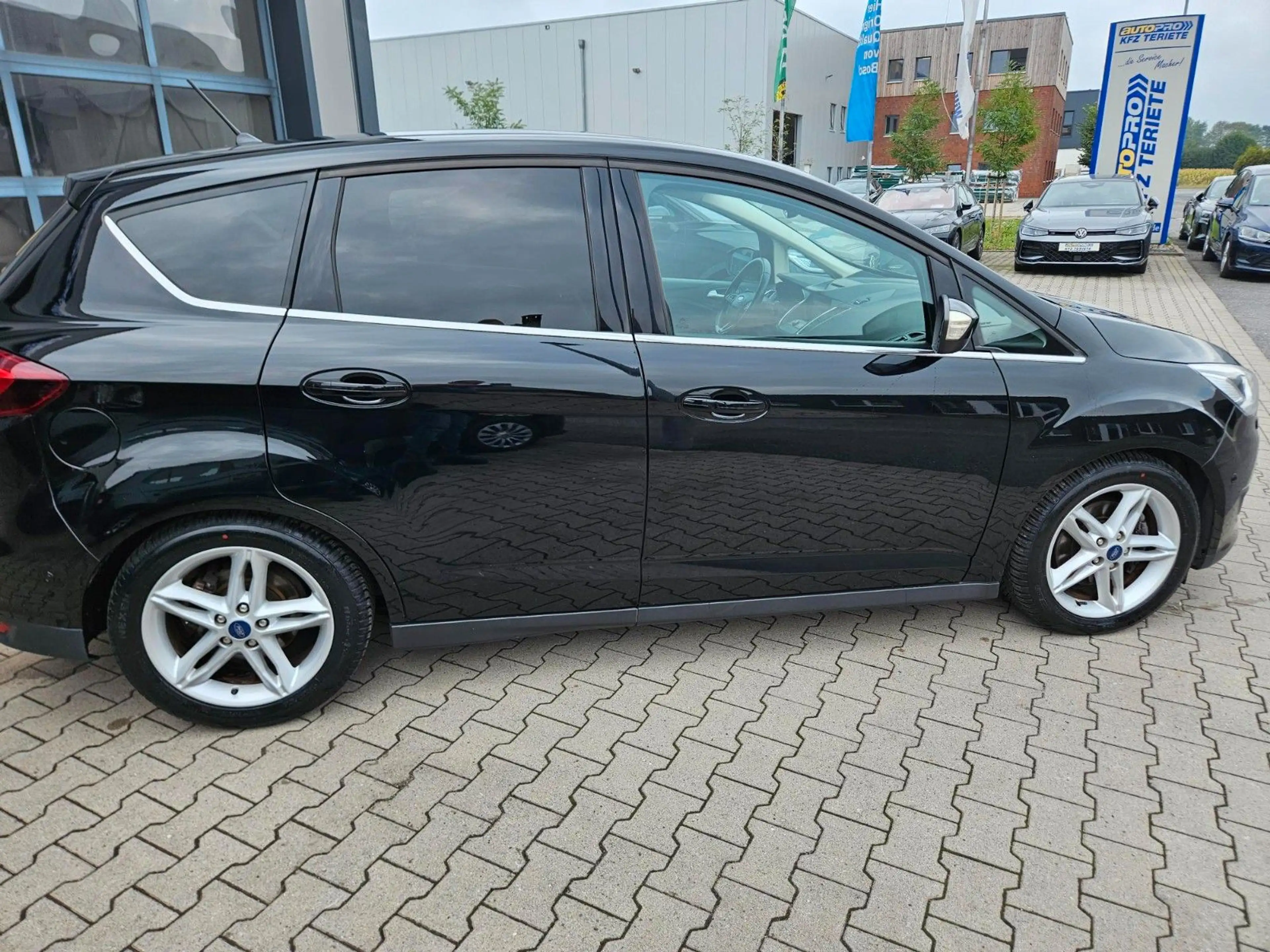 Ford C-Max C-MAX Titanium AHK Kamera Navi — photo 9