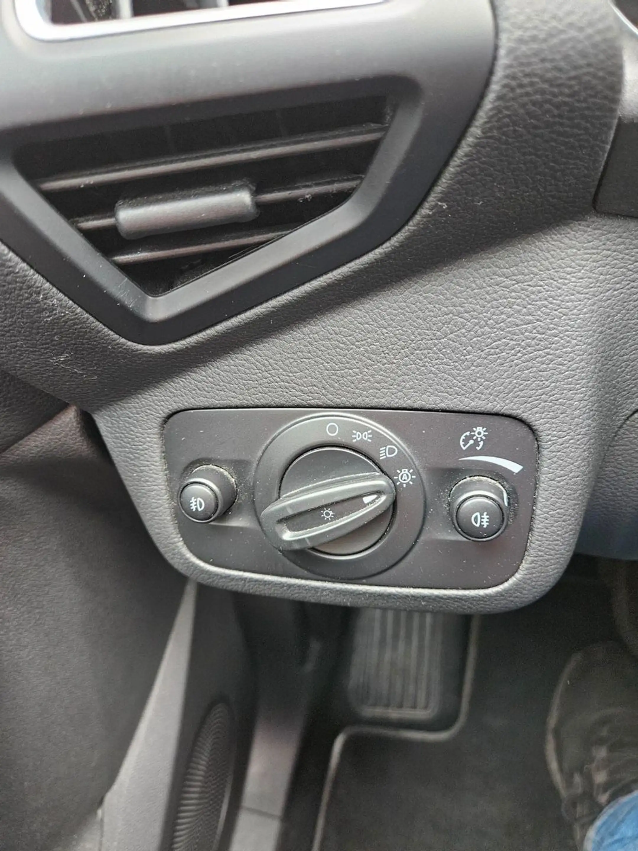 Ford C-Max C-MAX Titanium AHK Kamera Navi — photo 20