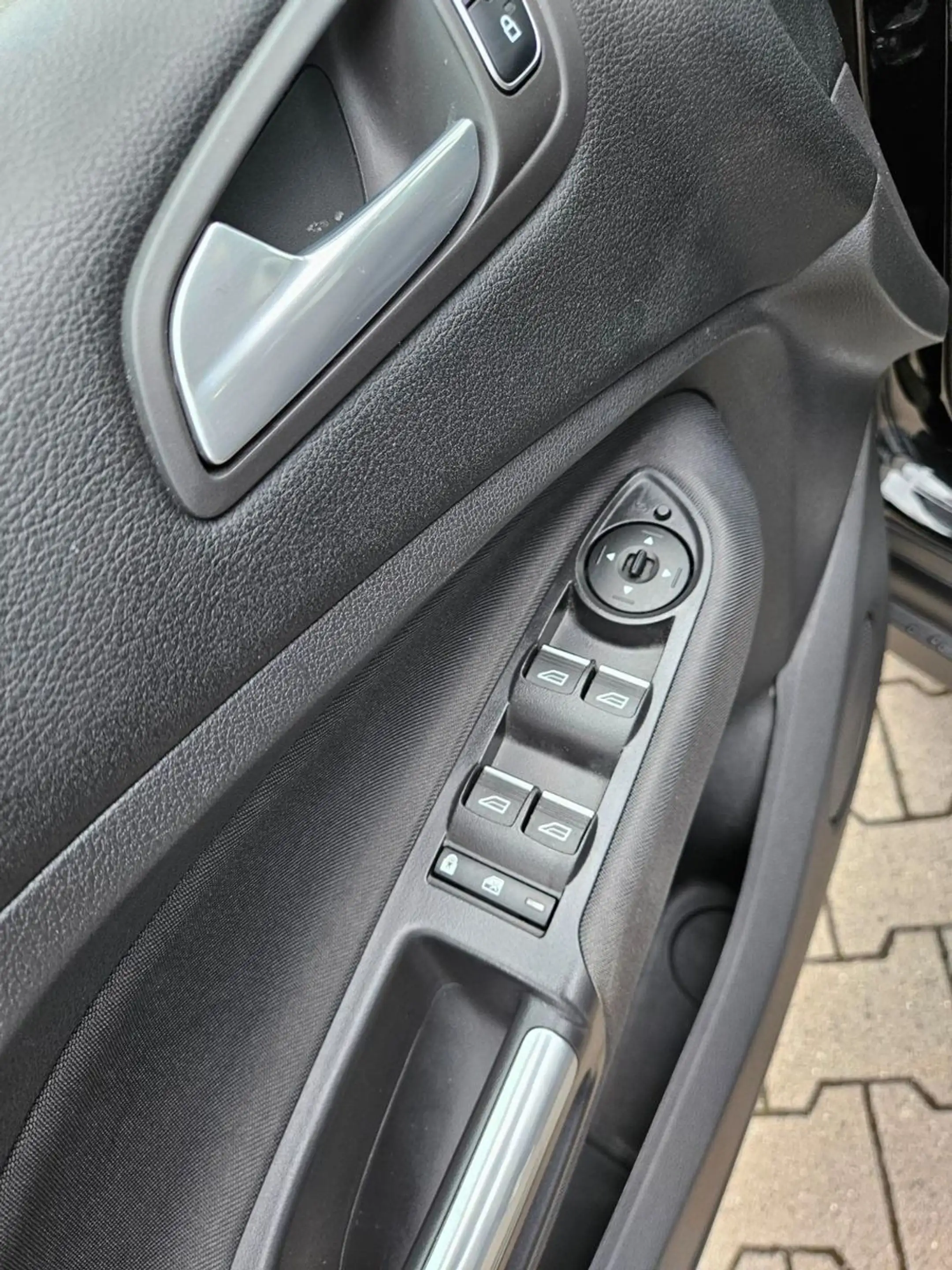 Ford C-Max C-MAX Titanium AHK Kamera Navi — photo 14