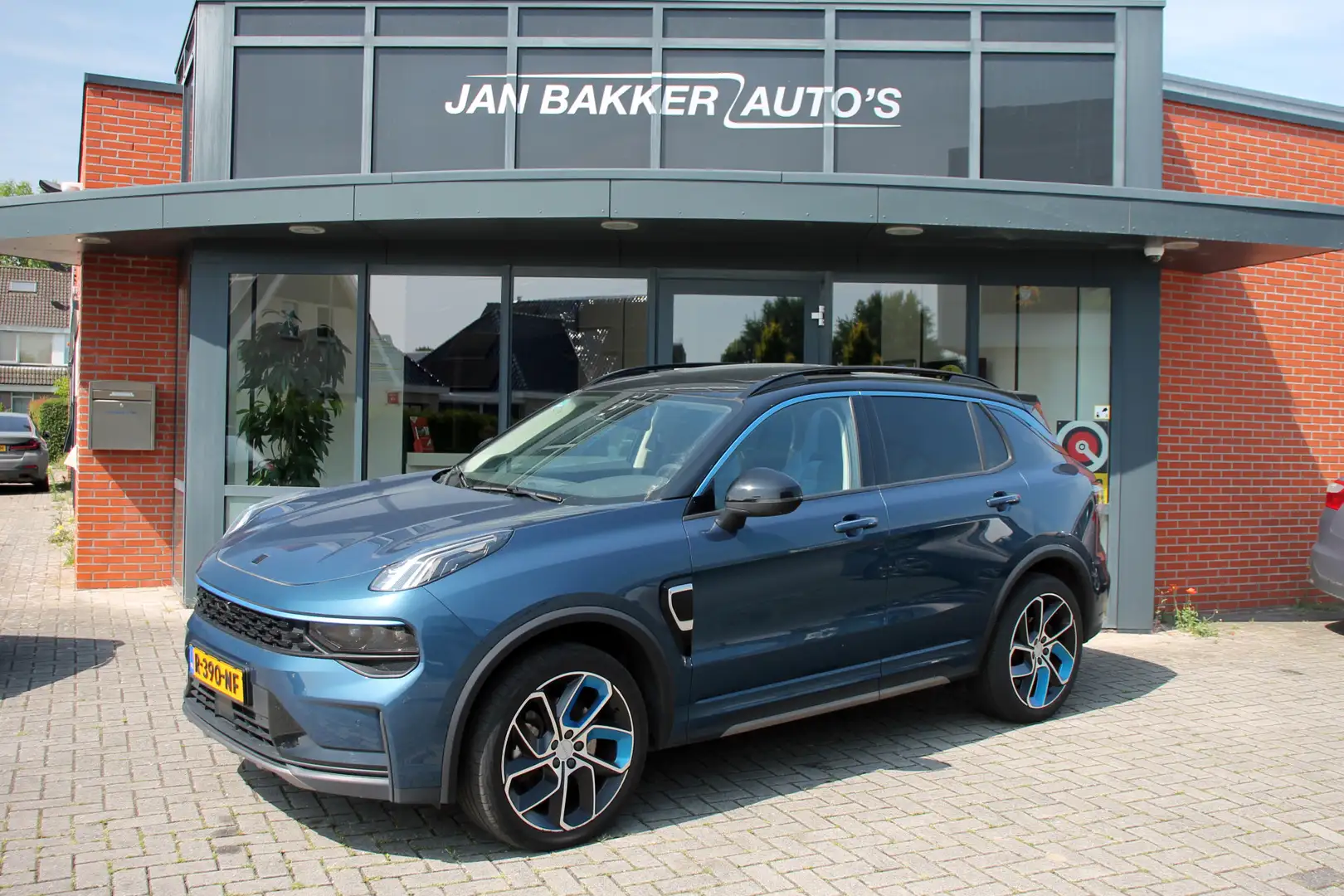 Lynk & Co 01 1.5 ✅ NL Auto ✅ ✅ Infinity by Bose ✅ Panodak ✅ Car Bleu - 1