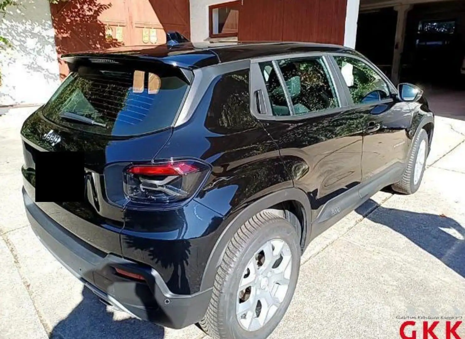 Jeep Avenger T-GDI*Altitude*Navi*Kamera*ACC*Shz*JBL Schwarz - 2