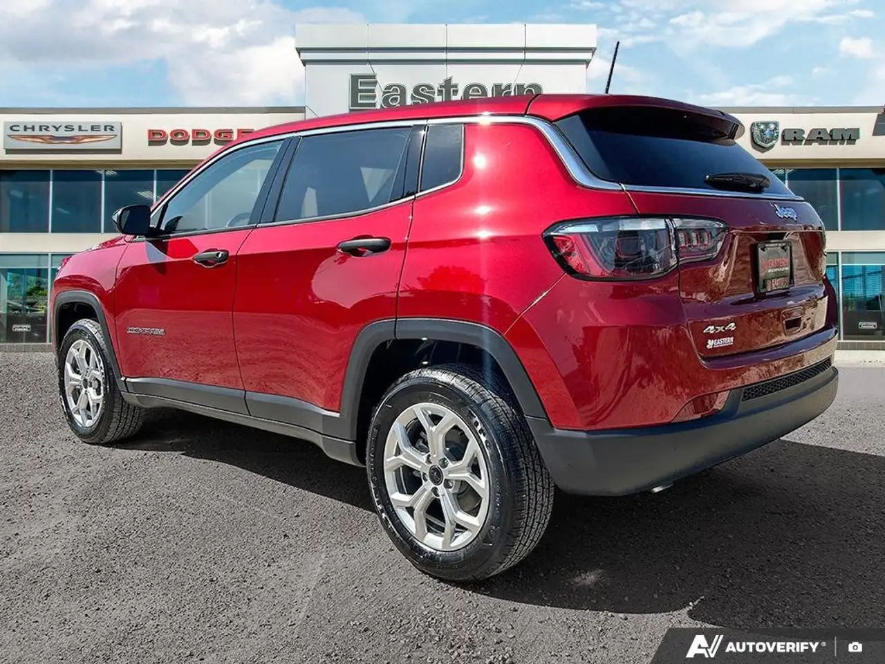 Jeep Compass снимка Jeep Compass