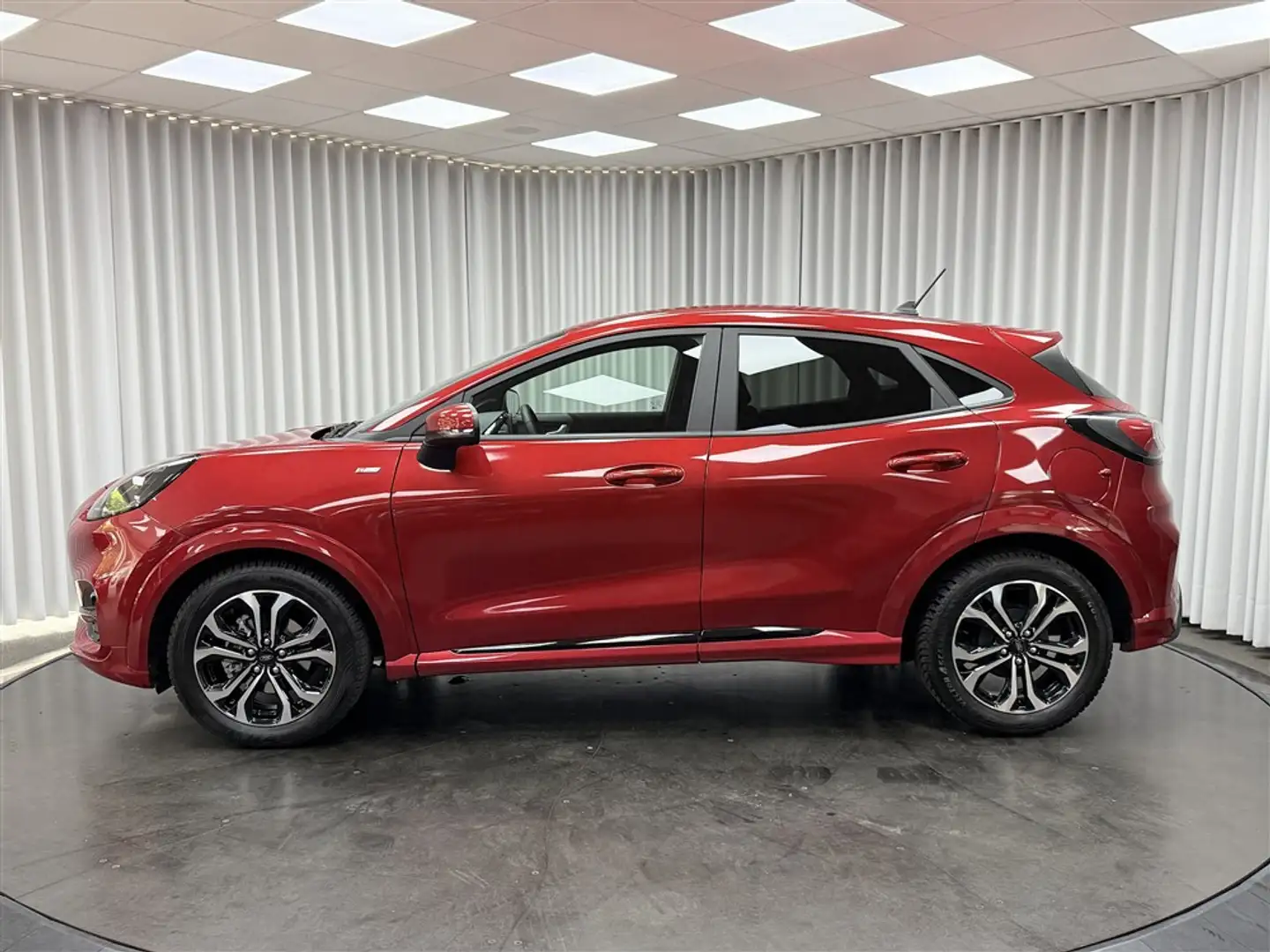 Ford Puma 1.0i mHEV / Airco / App / DAB / LED / Navi / Pdc Rouge - 2
