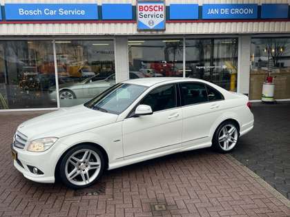 Mercedes-Benz 200K AVANTGARDE AMG LINE Navi / Ecc #BEAUTY