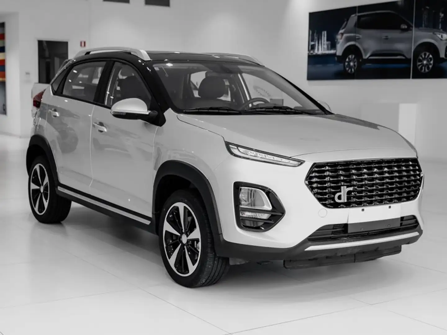 DR Automobiles DR 3.0 1.5 Argintiu - 2