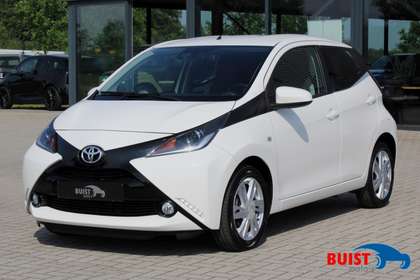 Toyota Aygo 1.0 VVT-i x-sport AUTOMAAT CARPLAY CAMERA