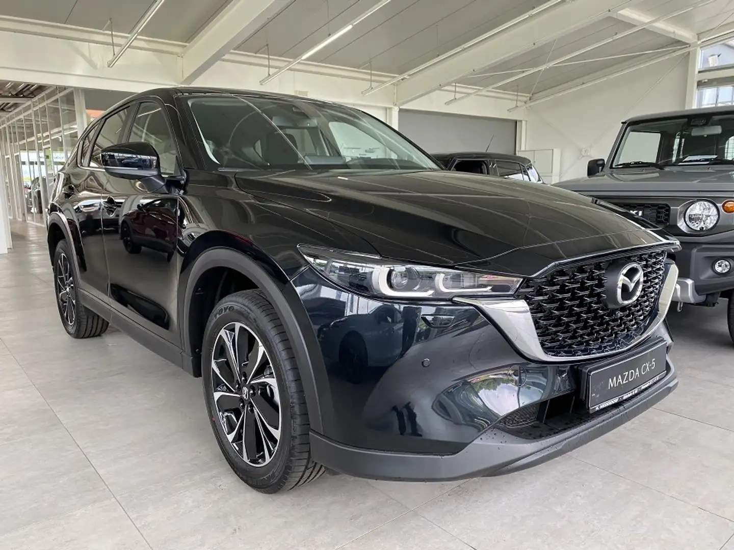 Mazda CX-5 2.5 Advantage AUTOMATIK ALLRAD SHZ, Qi, LED, Navi, Schwarz - 1