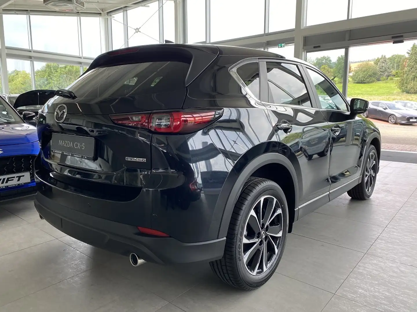 Mazda CX-5 2.5 Advantage AUTOMATIK ALLRAD SHZ, Qi, LED, Navi, Schwarz - 2