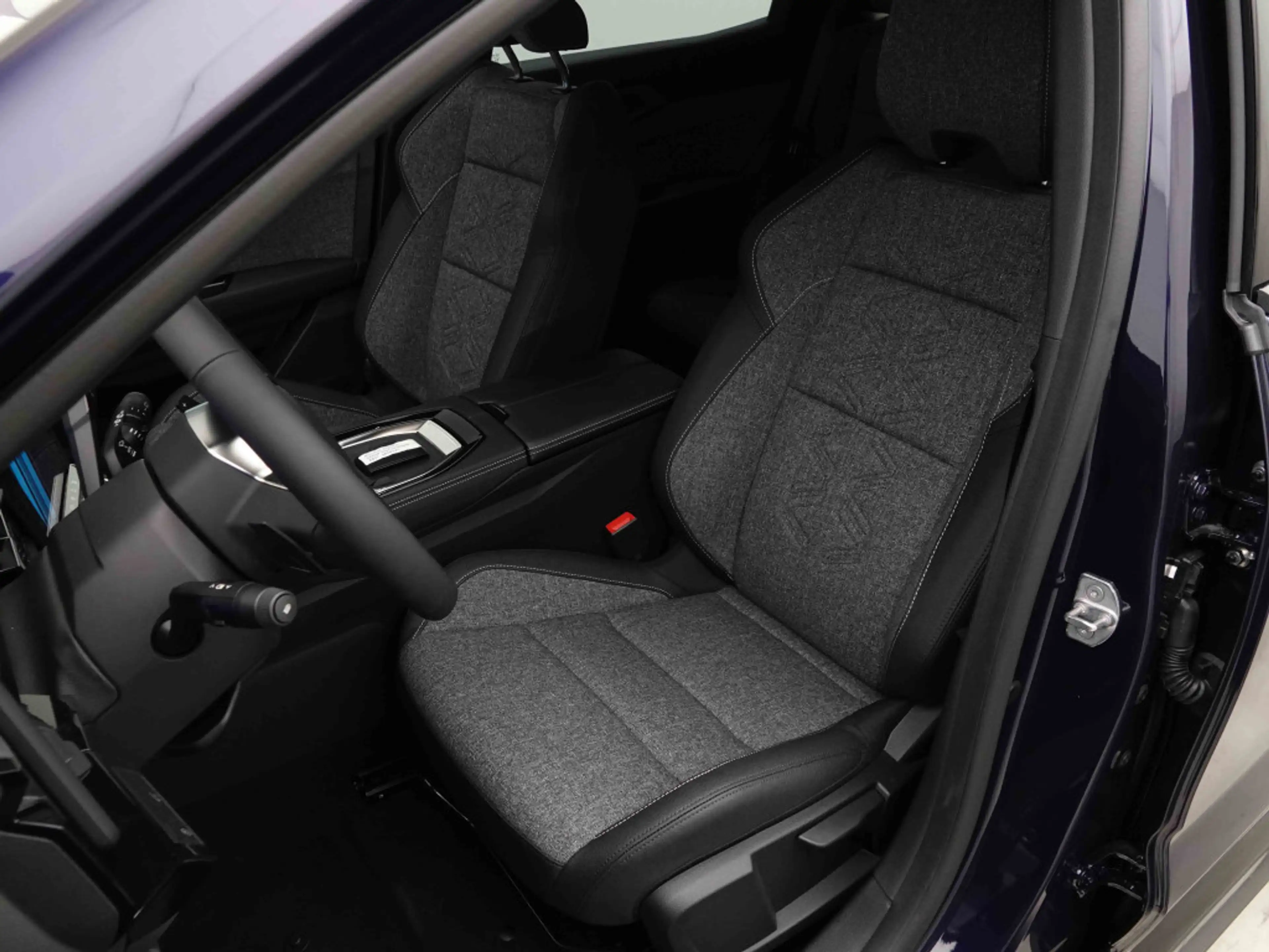 Renault Espace E-Tech 200 AUT Full Hybrid Techno 7pl MY26 — photo 8