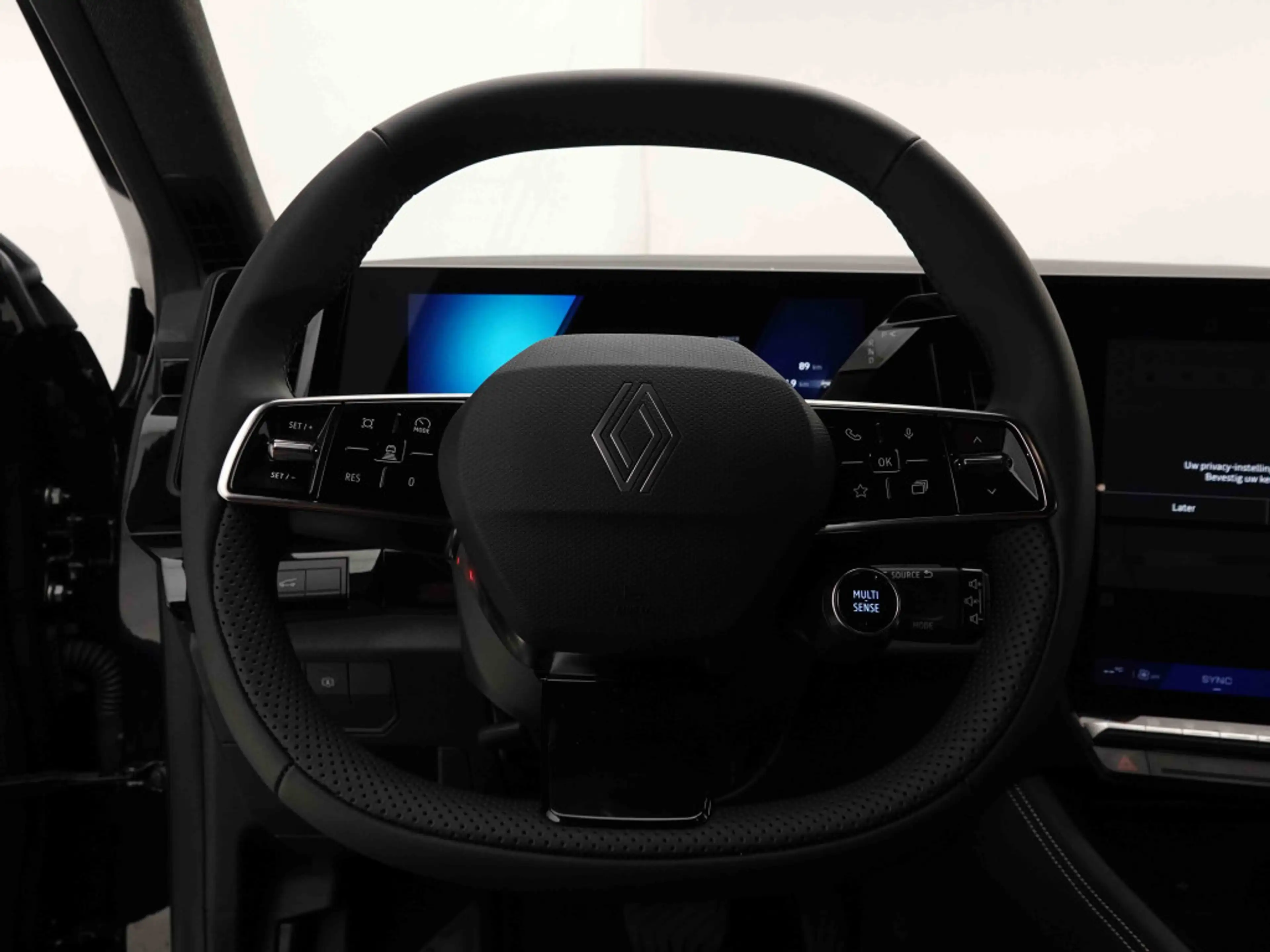 Renault Espace E-Tech 200 AUT Full Hybrid Techno 7pl MY26 — photo 10