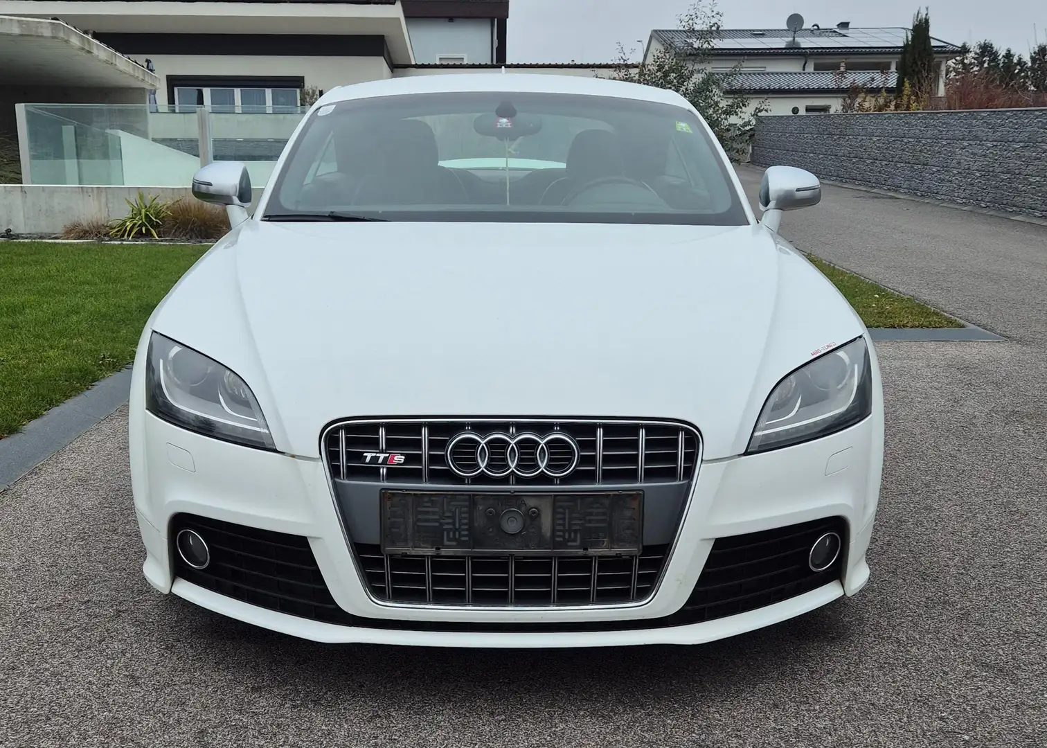 Audi TTS TTS Coupé 2,0 T FSI quattro S-tronic Weiß - 1