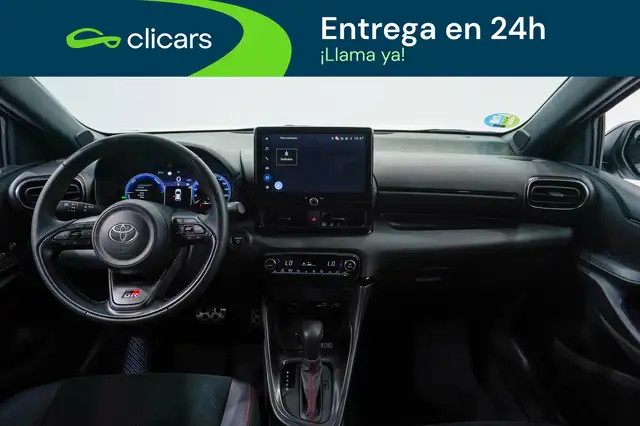 Toyota Yaris view 13