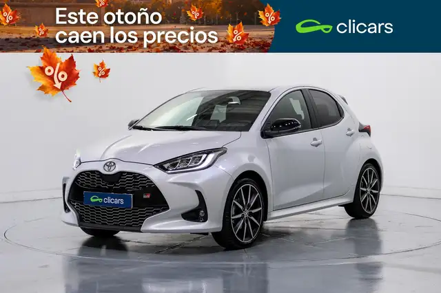 2025 Toyota Yaris in White for sale
