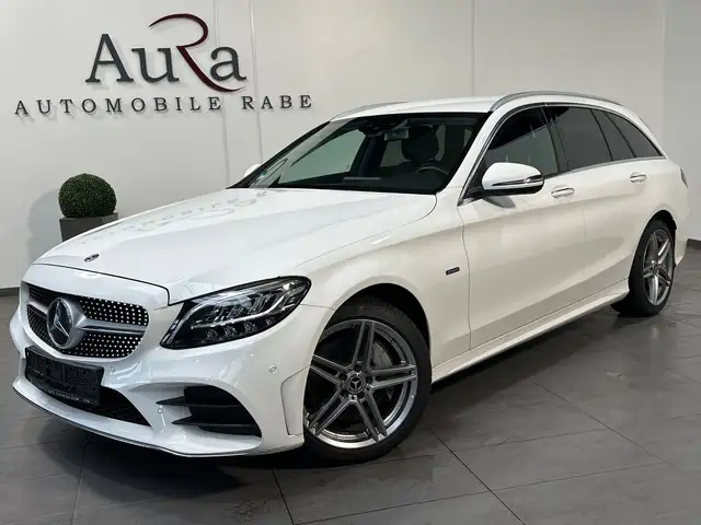 Mercedes-Benz C-Class view 2