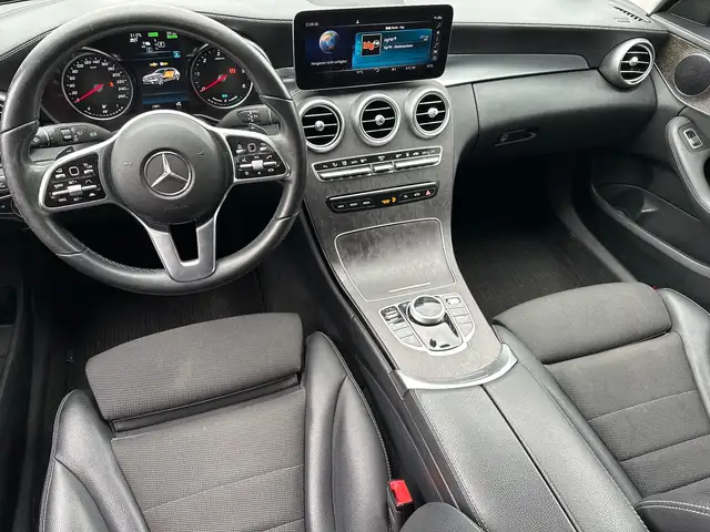 Mercedes-Benz 300 view 12