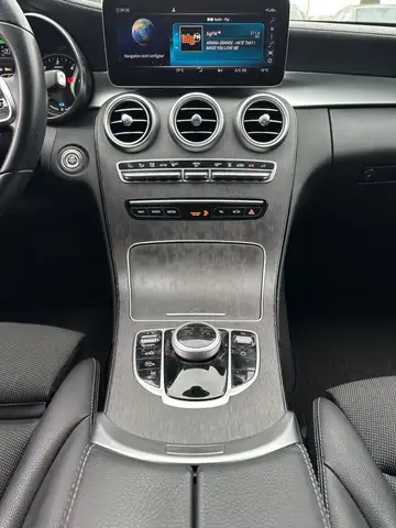 Mercedes-Benz 300 view 13