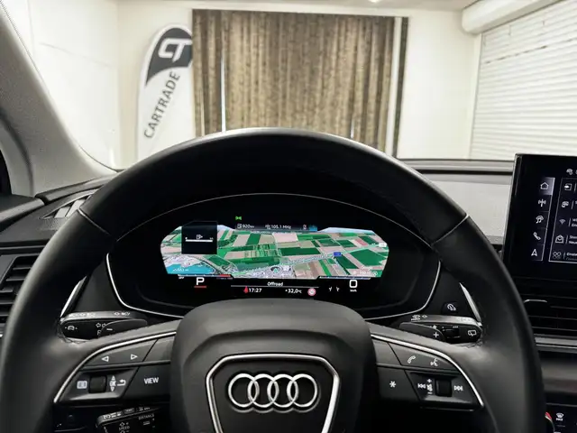 Audi Q5 view 13