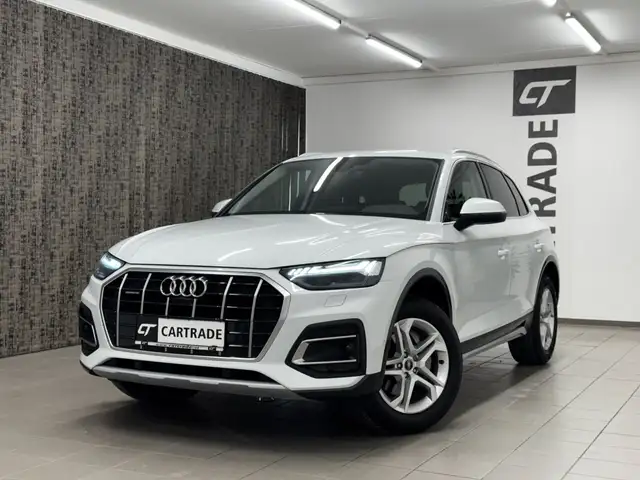 Audi Q5 view 4