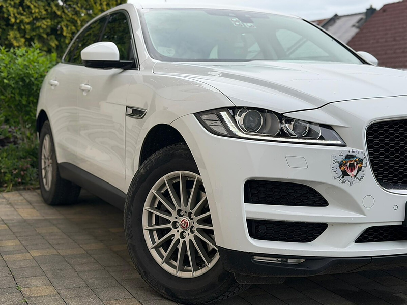 Jaguar F-Pace 20d AWD Prestige Aut. — photo 2