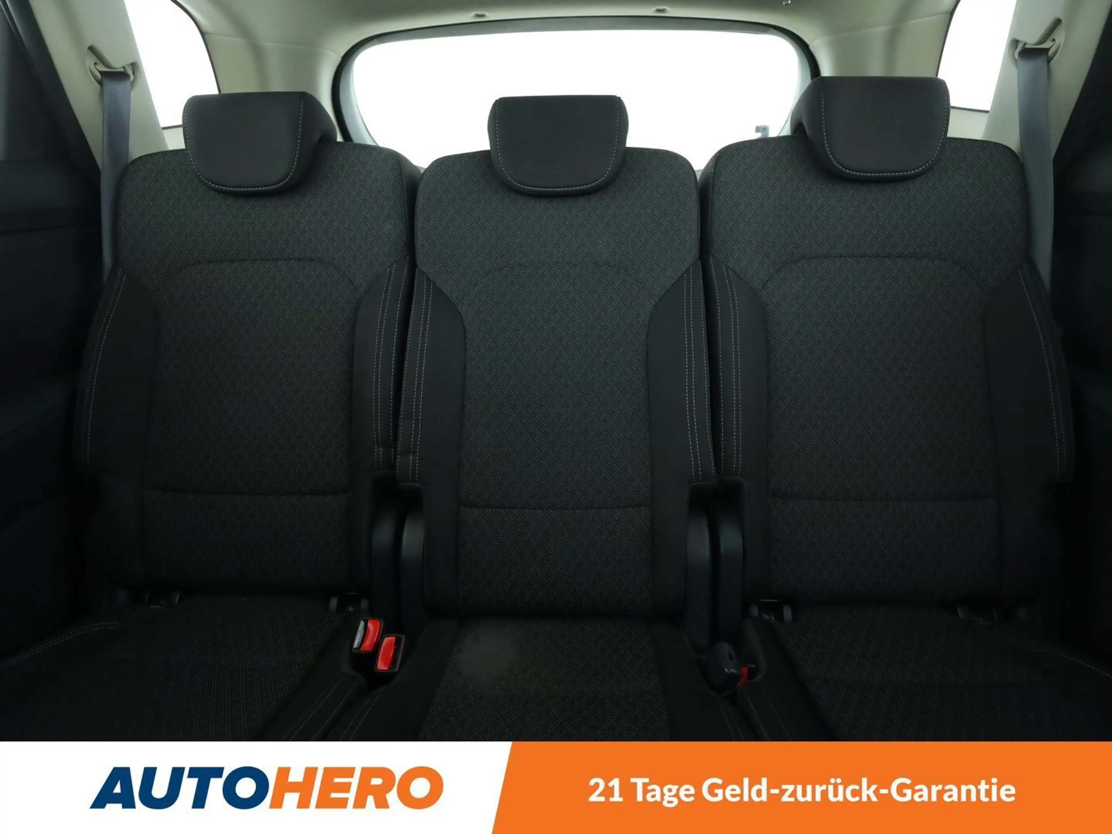Kia Carens 1.7 CRDi Dream Team *NAVI*TEMPO*CAM*PDC*SHZ* — photo 14