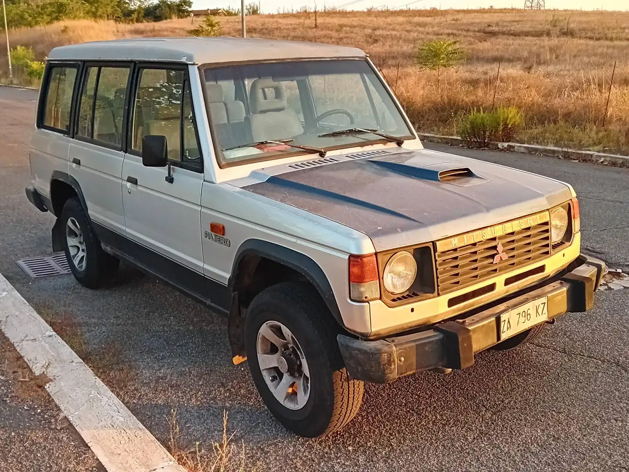 Mitsubishi Pajero L049, foto 2