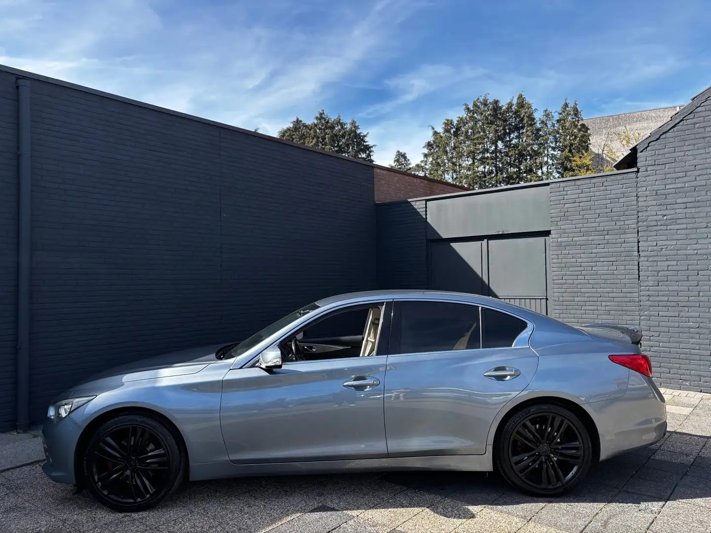 Infiniti Q50 2.2d Premium | Bose | Camera | Stoelverwarming Grau - 2