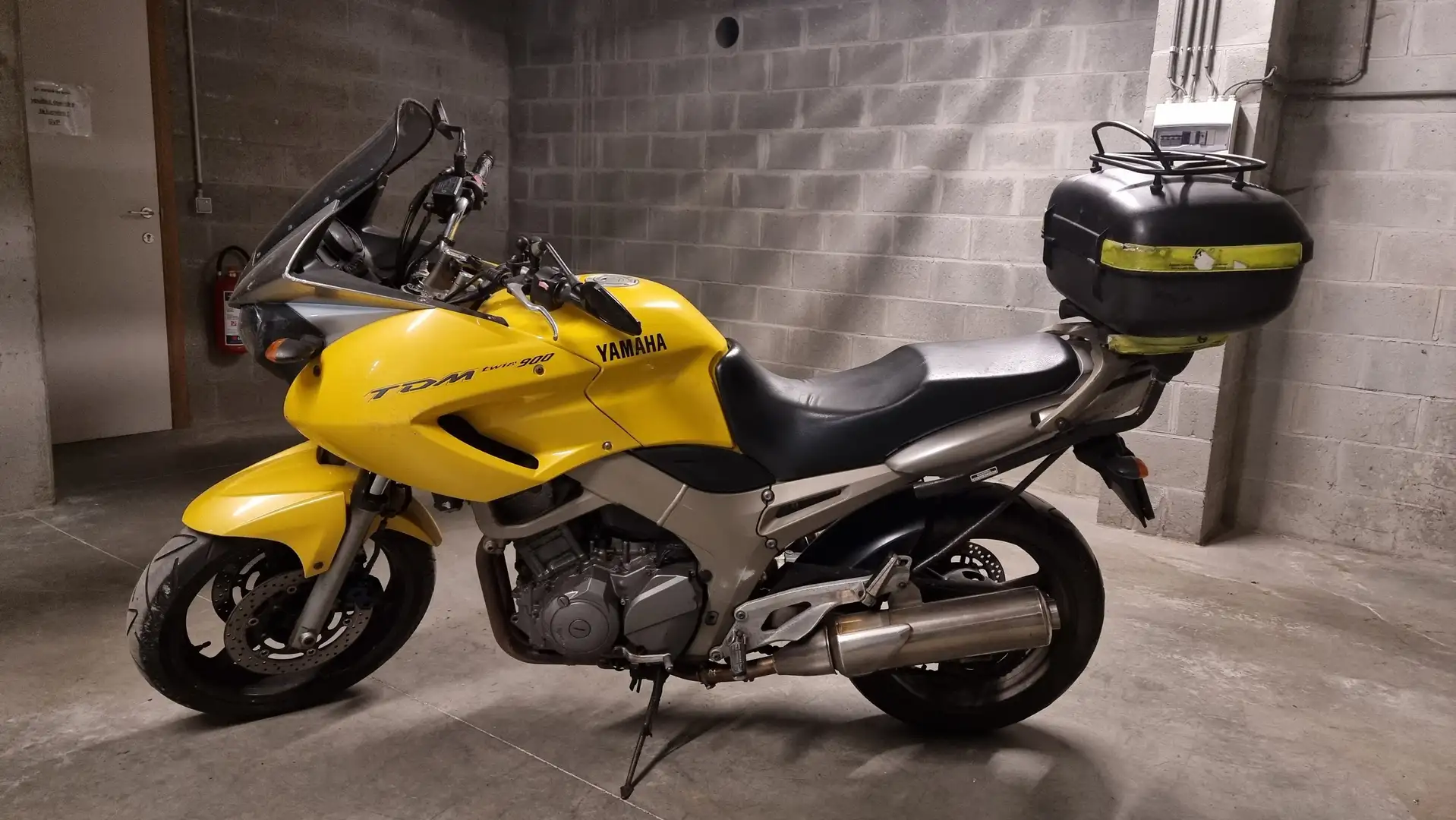 Yamaha TDM 900 Żółty - 1